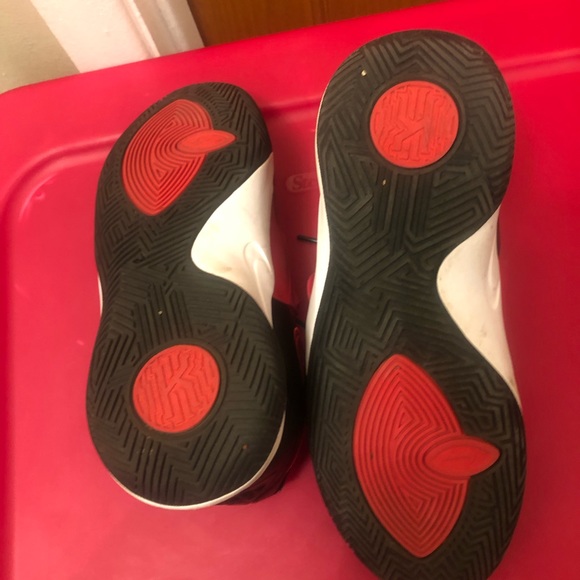 Nike Youth 7Y Sneakers - Picture 3 of 5